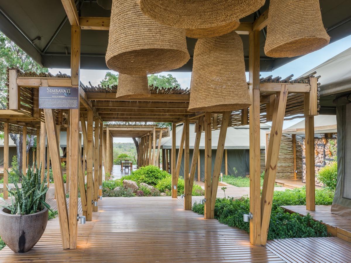 森巴瓦提山顶小屋 提巴瓦盖雷泽 外观 照片